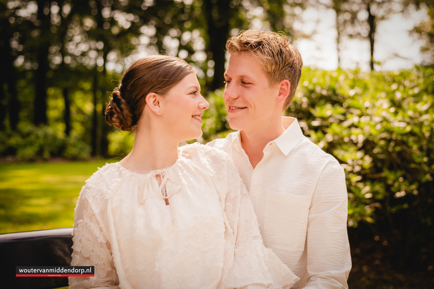 25 jaar huwelijk fotoshoot bij Kasteel Staverden door fotograaf Wouter van Middendorp