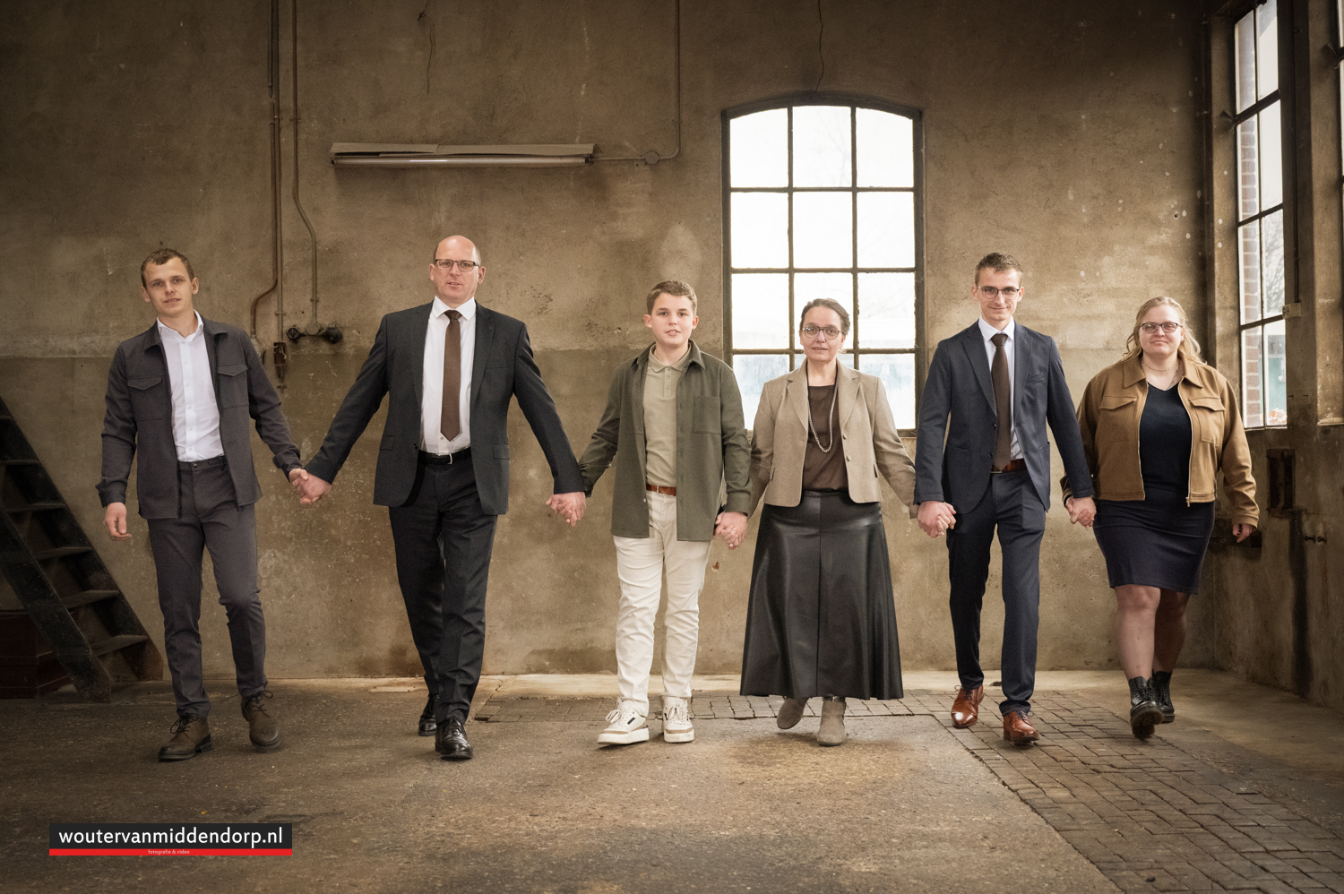 25 jaar getrouwd fotoshoot in de Smederij Epe door Wouter van Middendorp